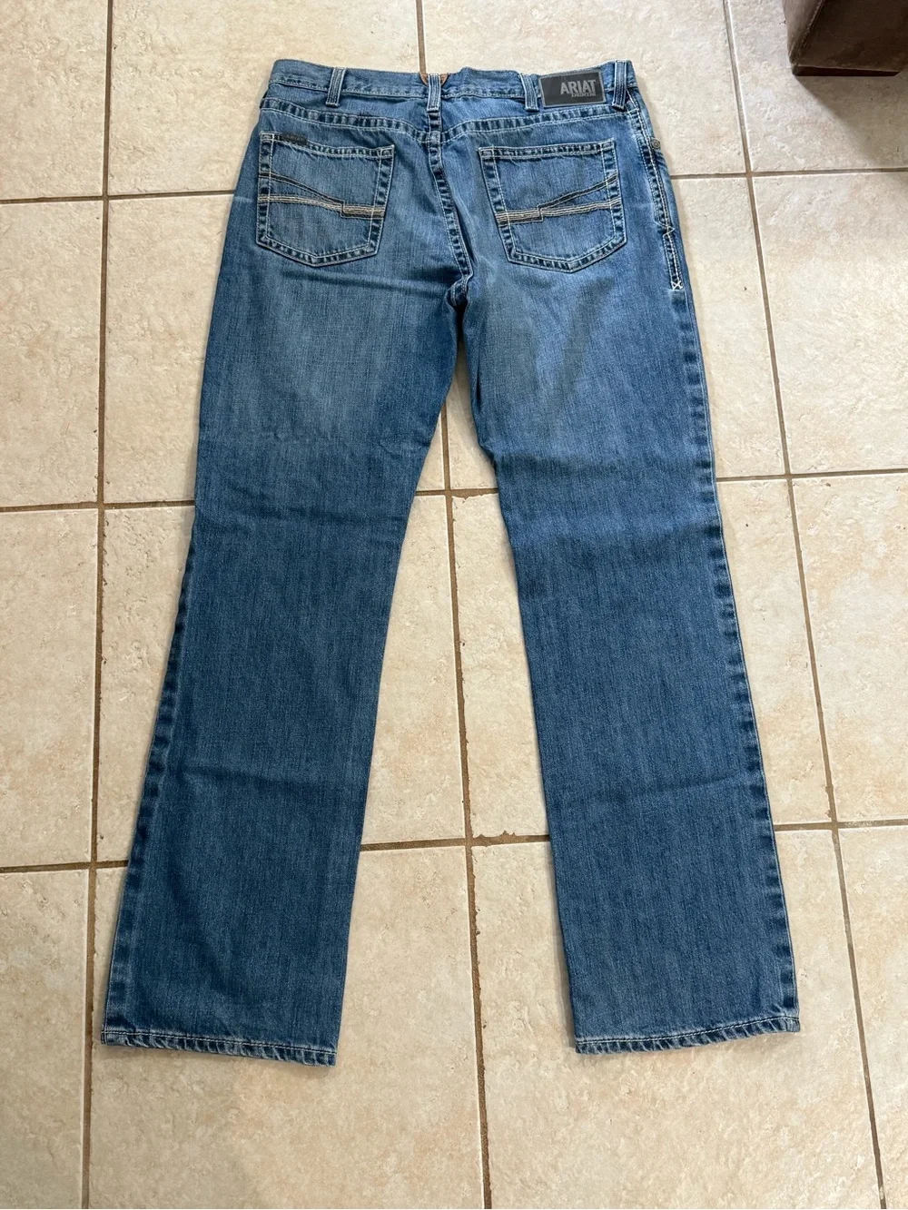 Ariat m4 low rise Relaxed Boot Cut Jeans 36x36 - Picture 3 of 7